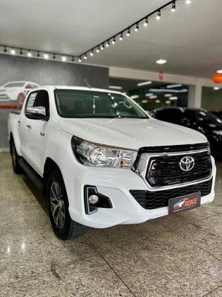 TOYOTA HILUX 2.8 SRV 4X4 CD 16V DIESEL 4P AUTOMÁTICO